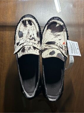 NWT Mens Cow Hair Loafers